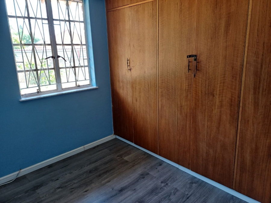 To Let 5 Bedroom Property for Rent in Fichardt Park Free State